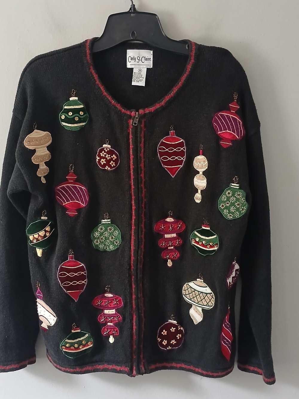 Carly St. Claire Women's Size Medium Christmas Beaded Embroidered Knit Sweater